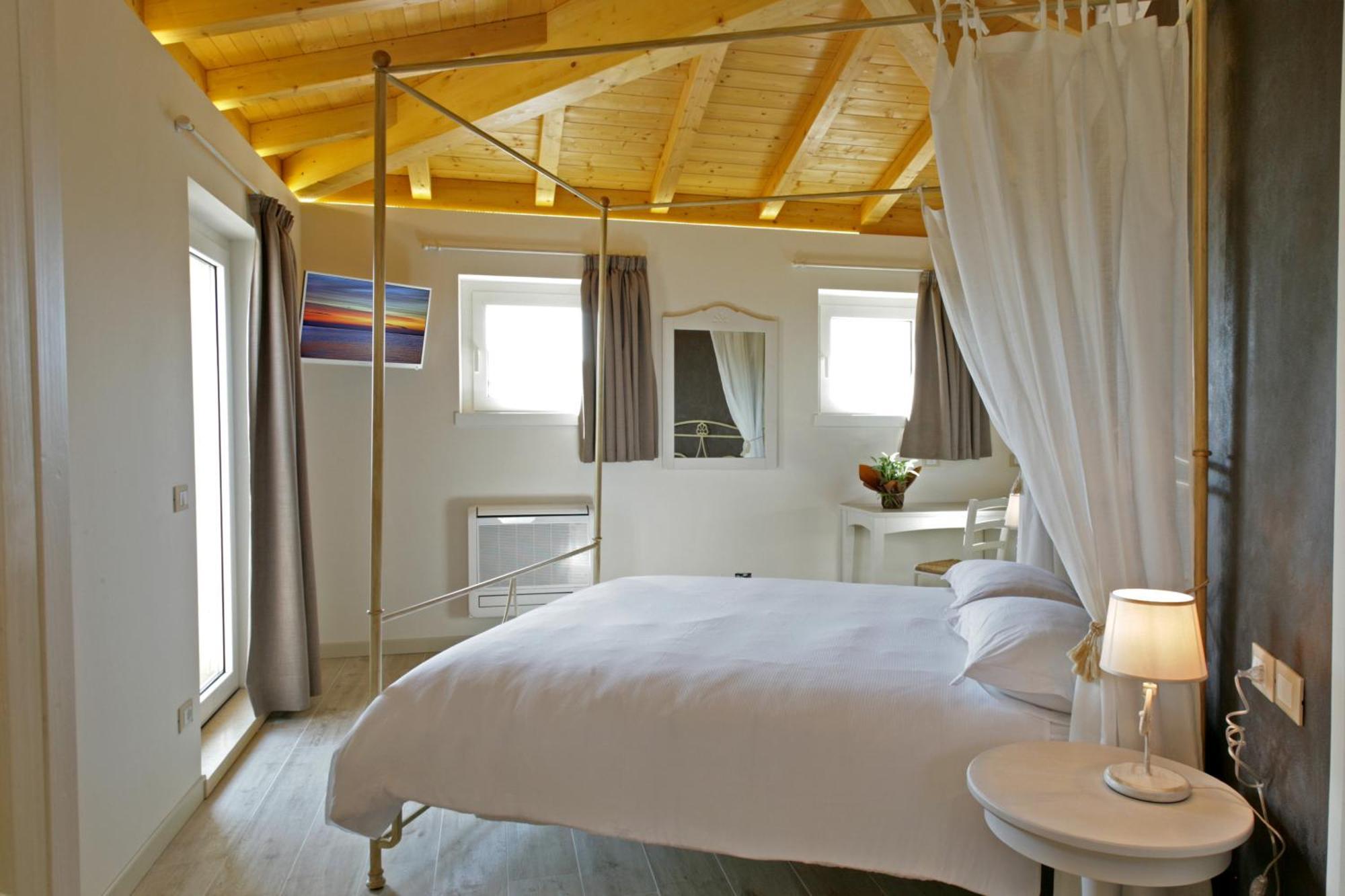 Bed and Breakfast Relais Colle San Giorgio Bardolino Habitación foto